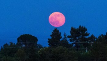 There's a special reason why June's full moon will be spectacular