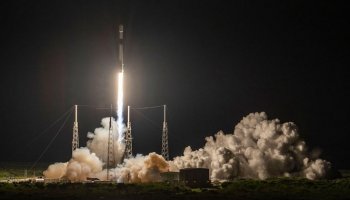 This weekend, SpaceX will launch three Falcon 9 rockets in 36 hours