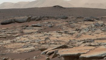 For billions of years, Mars had an ancient lake 'favorable for life'
