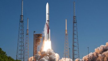 Watch NASA's Artemis I rocket launch live in VR
